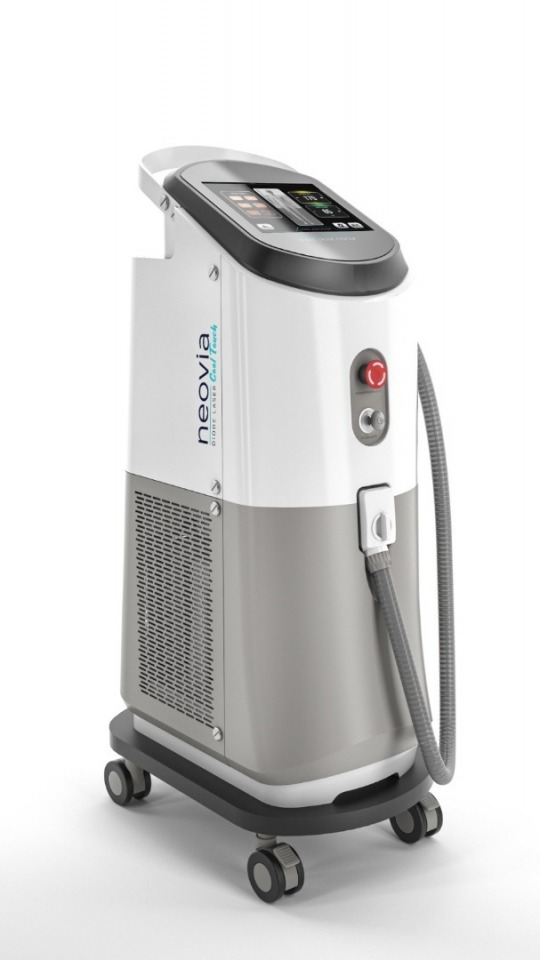 Neovia cool touch diode laser